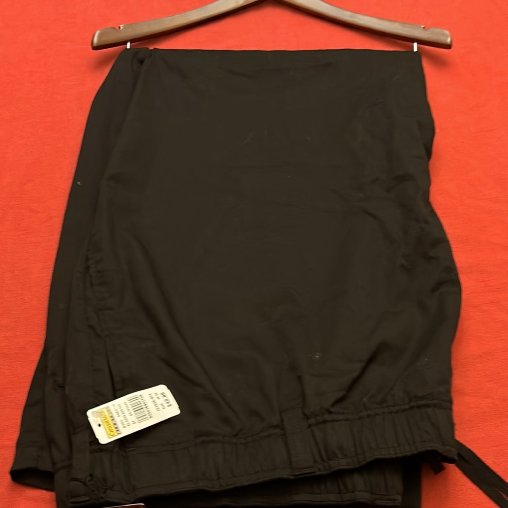 Men’s 4xl Harbor Bay  new black elastic waist draw string zipper button closure